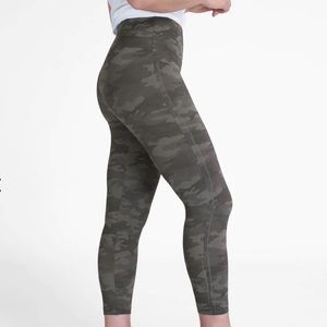 Spanx Seamless Legging